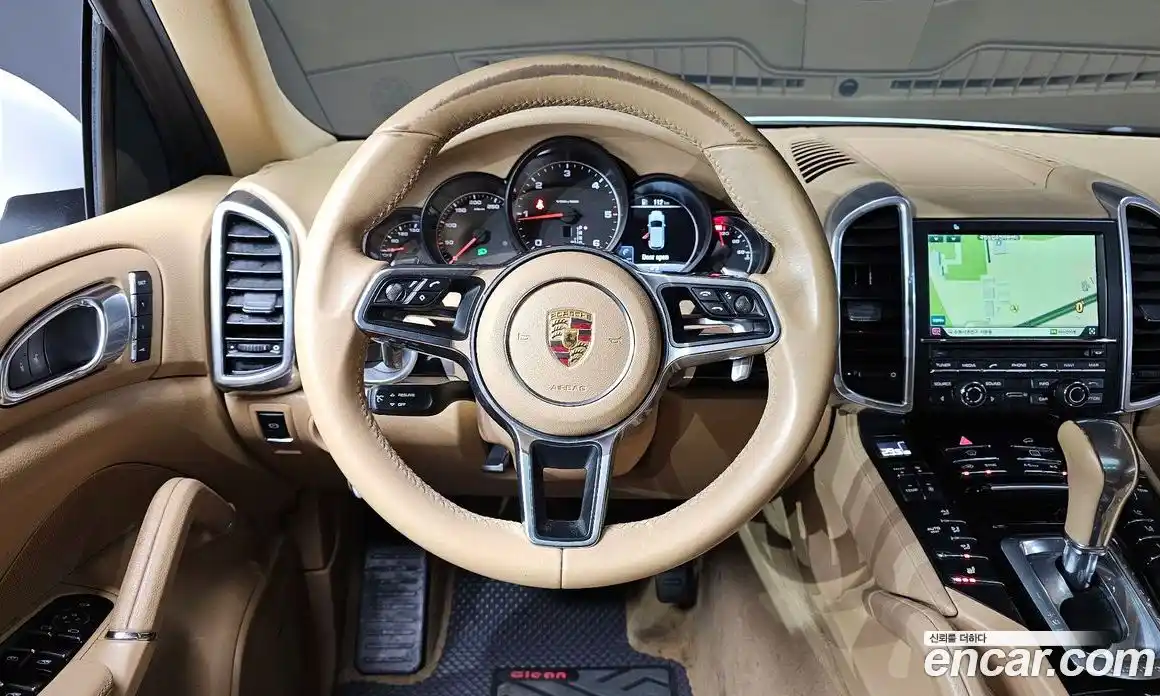 Porsche Cayenne 2015 3.0 Автомат в Москве № 149879, фото 15