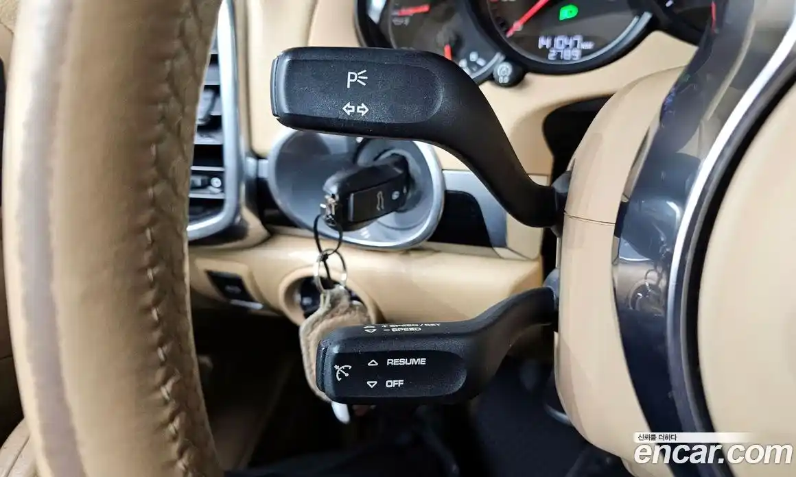 Porsche Cayenne 2015 3.0 Автомат в Москве № 149879, фото 16