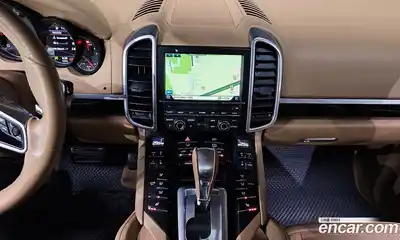 Porsche Cayenne 2015 3.0 Автомат в Москве № 149879, миниатюра 8