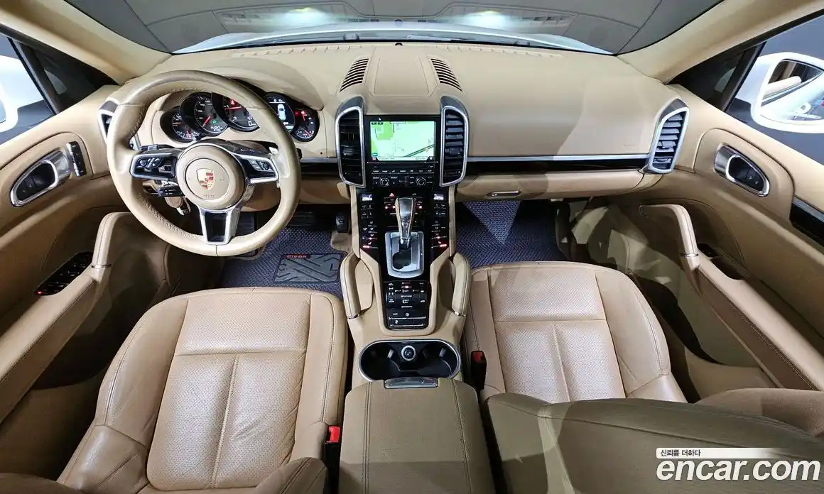 Porsche Cayenne 2015 3.0 Автомат в Москве № 149879, фото 9