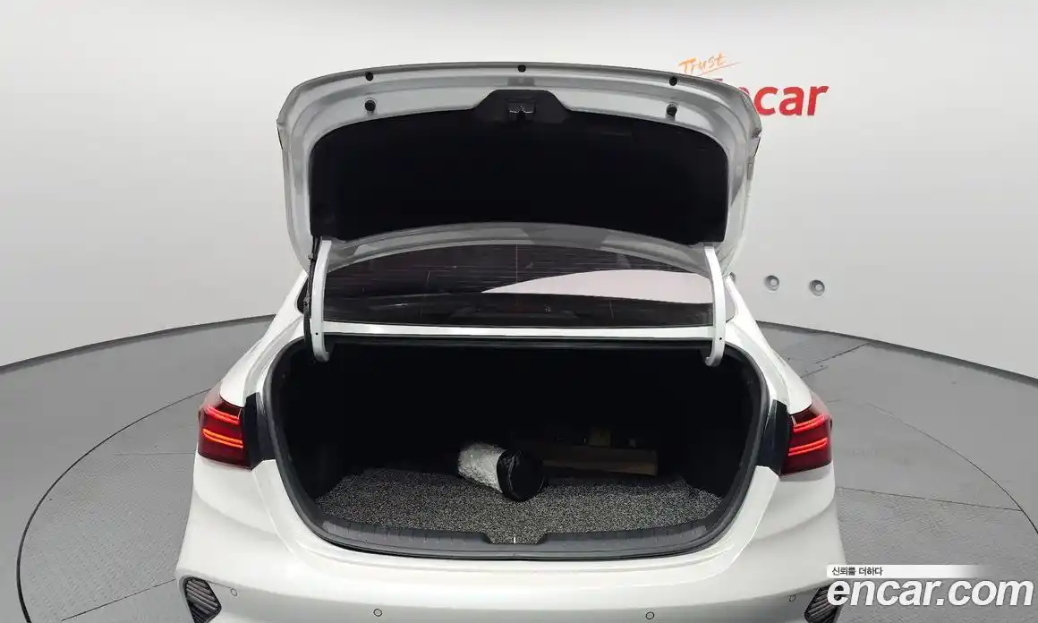 Kia K3 2022 1.6 Автомат в Москве № 15338, фото 20