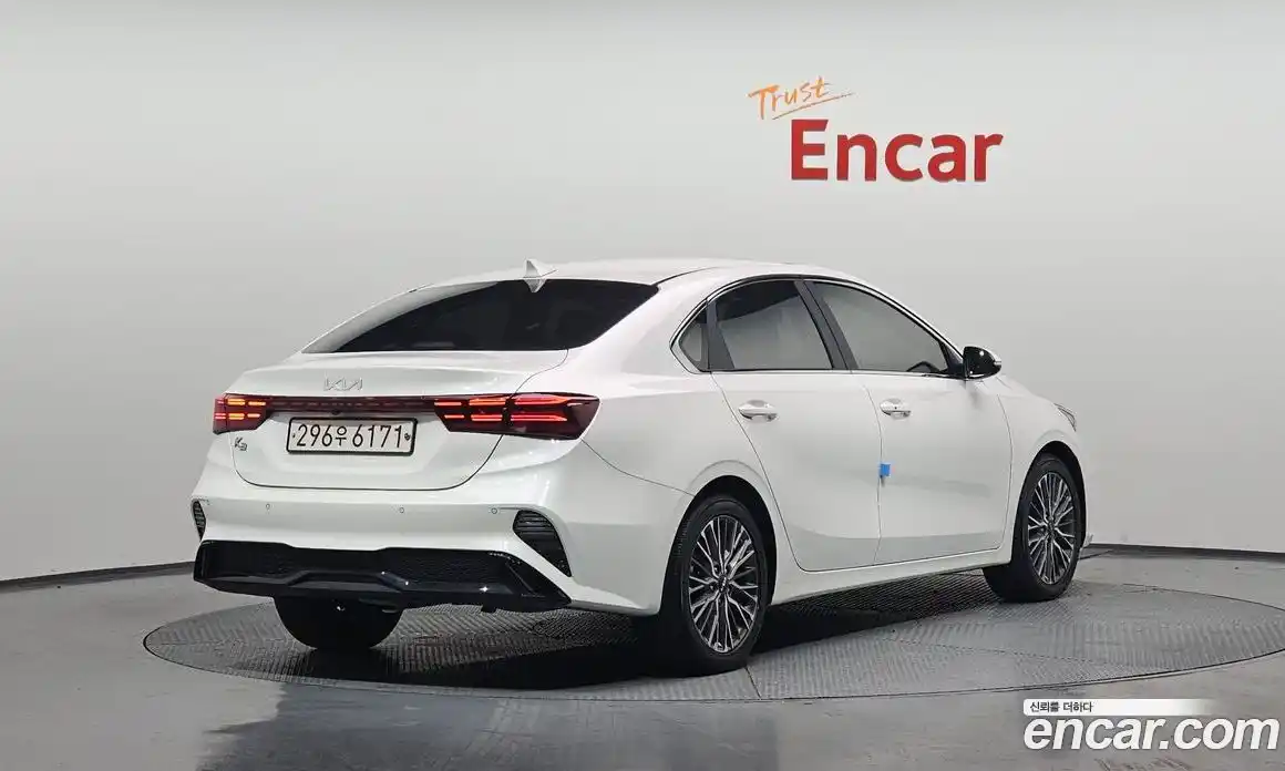 Kia K3 2022 1.6 Автомат в Москве № 15338, фото 3