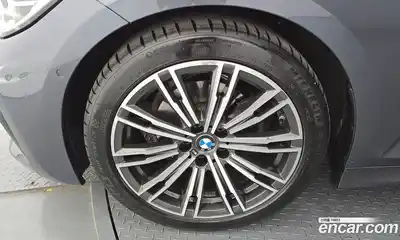 BMW 3-Series 2021 2.0 Автомат в Москве № 154353, миниатюра 8