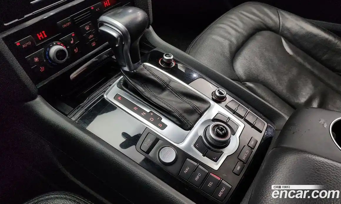 Audi Q7 2014 4.1 Автомат в Москве № 154745, фото 7