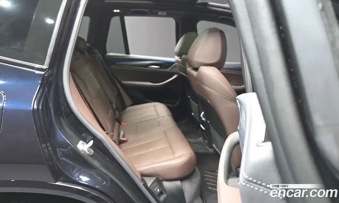 BMW iX3 2023 0.2 Автомат в Москве № 155155, фото 11