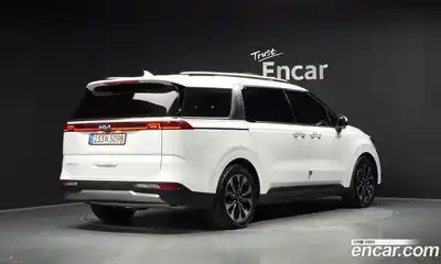 Kia Canival 2023 3.5 Автомат в Москве № 15696, миниатюра 6