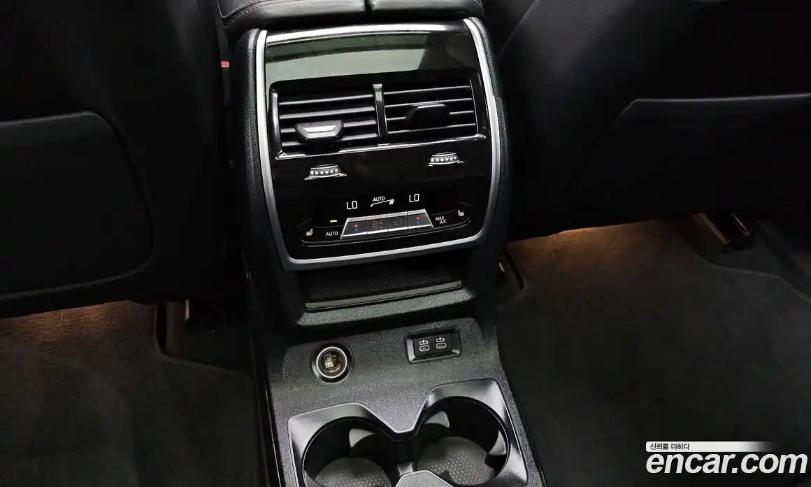 BMW X7 2023 4.4 Автомат в Москве № 157729, фото 15