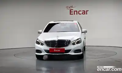 Mercedes-Benz E-Class 2016 3.5 Автомат в Москве № 160853, миниатюра 4