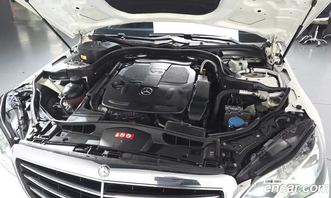 Mercedes-Benz E-Class 2016 3.5 Автомат в Москве № 160853, фото 7