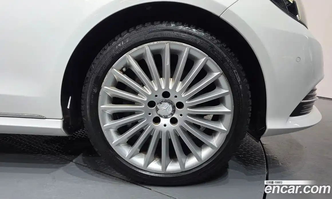 Mercedes-Benz E-Class 2016 3.5 Автомат в Москве № 160853, фото 8