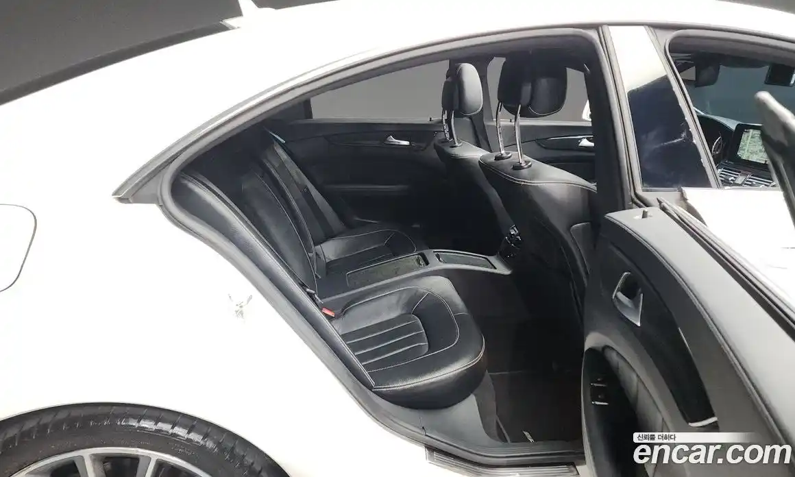 Mercedes-Benz CLS-Class 2016 3.0 Автомат в Москве № 161117, фото 3