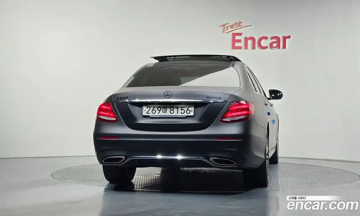 Mercedes-Benz E-Class 2020 2.0 Автомат в Москве № 161530, фото 10