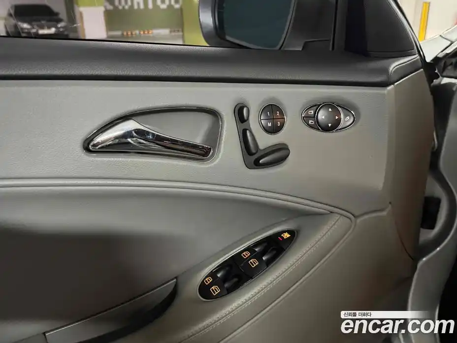 Mercedes-Benz CLS-Class 2010 3.5 Автомат в Москве № 161627, фото 15