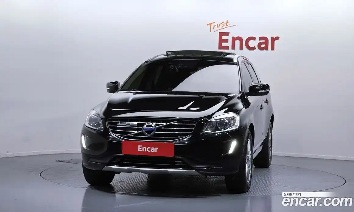 Volvo XC60 2017 2.0 Автомат в Москве № 164666, фото 15