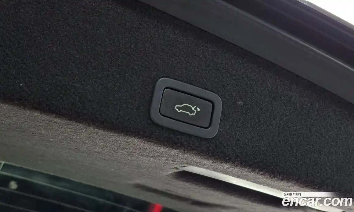 Volvo XC60 2017 2.0 Автомат в Москве № 164666, фото 19