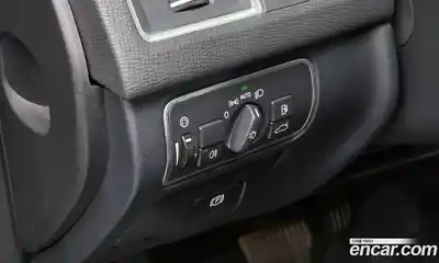 Volvo XC60 2017 2.0 Автомат в Москве № 164666, миниатюра 8