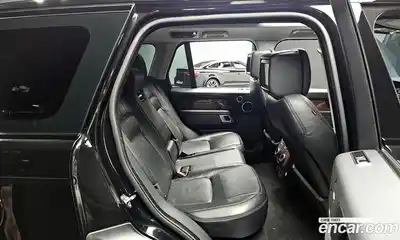 Land Rover Range-Rover 2018 4.4 Автомат в Москве № 166607, миниатюра 12