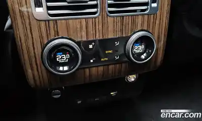 Land Rover Range-Rover 2018 4.4 Автомат в Москве № 166607, миниатюра 6