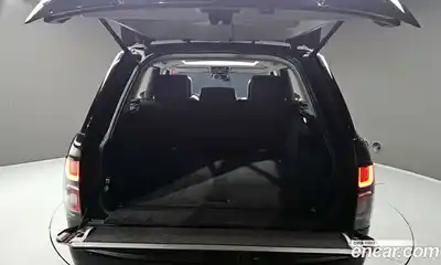 Land Rover Range-Rover 2018 4.4 Автомат в Москве № 166607, миниатюра 8