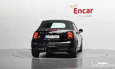 Mini Cooper Convertible 2023 2.0 Автомат в Москве № 167094, миниатюра 2