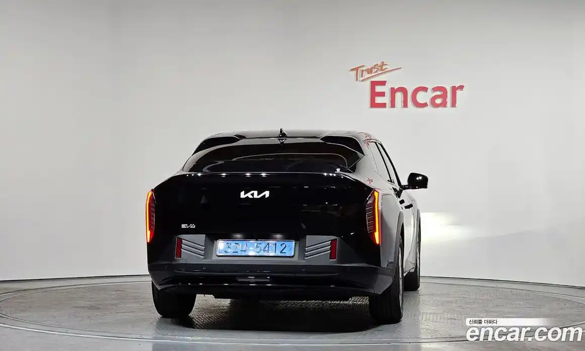 Kia EV4 2026 0.2 Автомат в Москве № 16717, фото 3