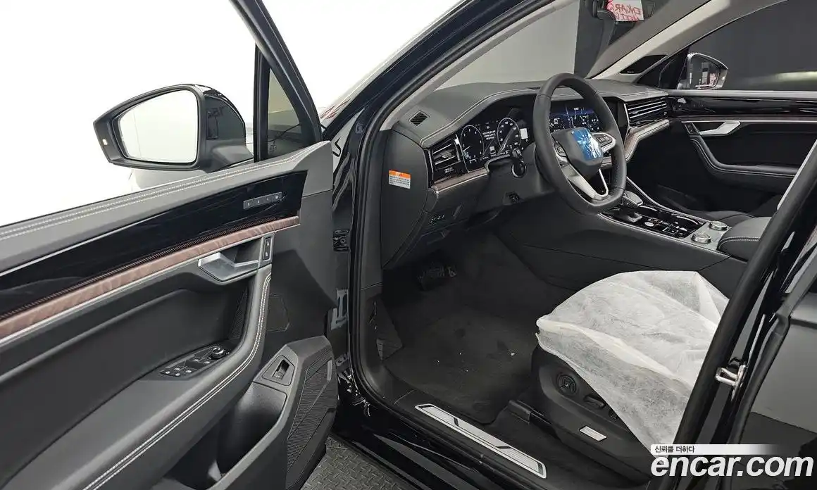 Volkswagen Touareg 2026 3.0 Автомат в Москве № 168355, фото 9