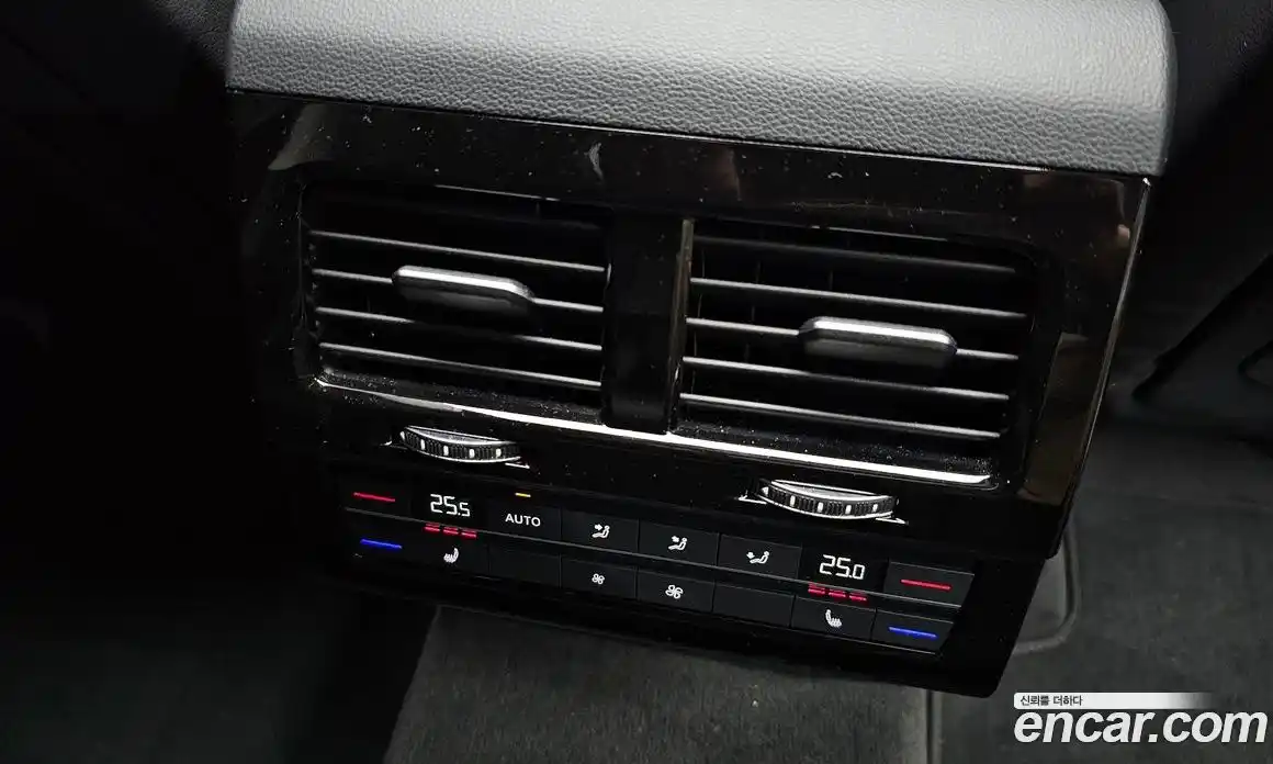 Volkswagen Touareg 2024 3.0 Автомат в Москве № 168388, фото 15