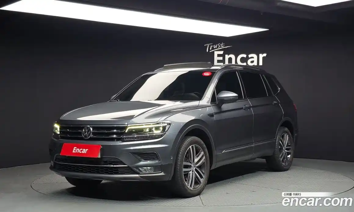 Volkswagen Tiguan 2020 2.0 Автомат в Москве № 169038, фото 18