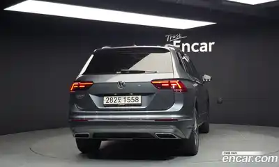 Volkswagen Tiguan 2020 2.0 Автомат в Москве № 169038, миниатюра 7