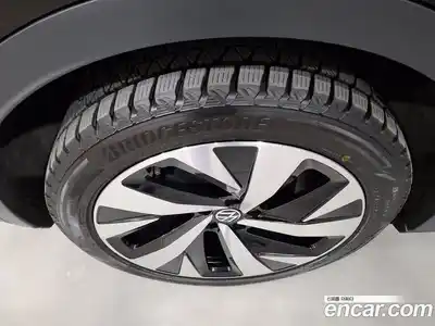 Volkswagen ID.4 2025 0.2 Автомат в Москве № 169135, миниатюра 9