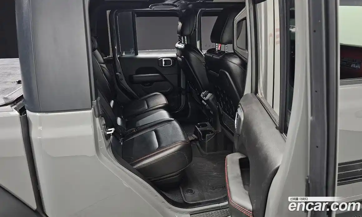 Jeep Gladiator 2022 3.6 Автомат в Москве № 169401, фото 19