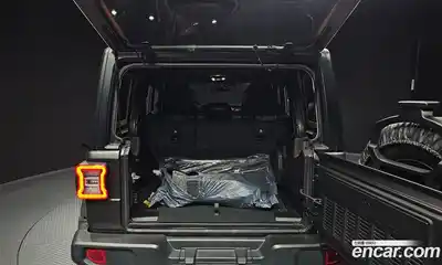 Jeep Wrangler 2023 2.0 Автомат в Москве № 169491, миниатюра 5