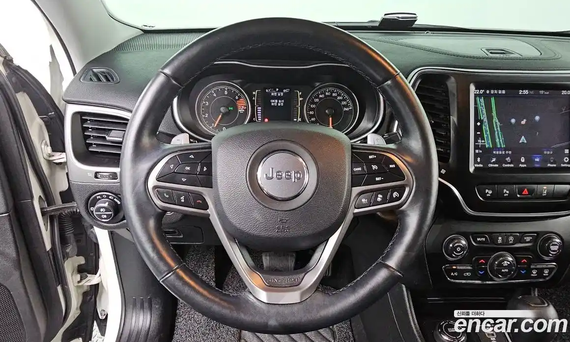 Jeep Cherokee 2019 2.4 Автомат в Москве № 169784, фото 16