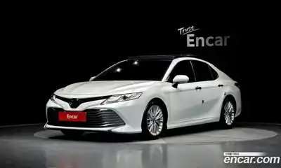 Toyota Camry, 2019