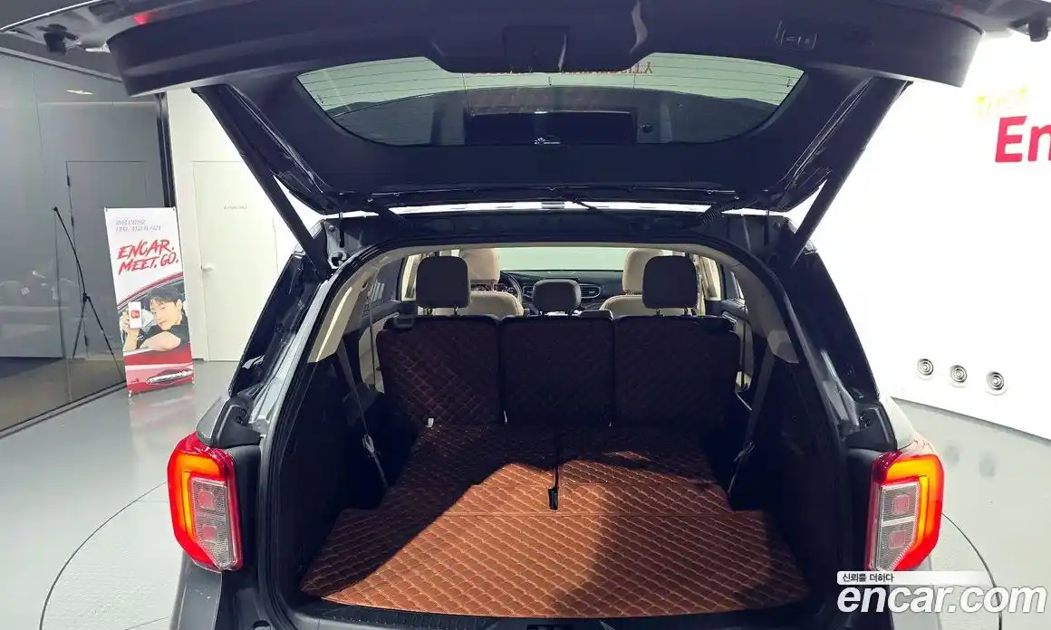 Ford Explorer 2022 2.3 Автомат в Москве № 170865, фото 11