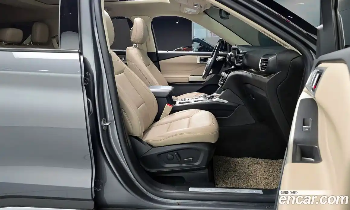 Ford Explorer 2022 2.3 Автомат в Москве № 170865, фото 18