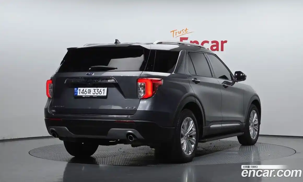 Ford Explorer 2022 2.3 Автомат в Москве № 170865, фото 10