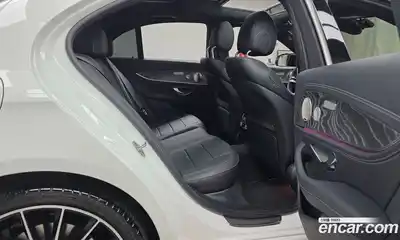 Mercedes-Benz E-Class 2023 2.0 Автомат в Москве № 176992, миниатюра 12