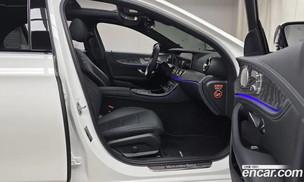 Mercedes-Benz E-Class 2023 2.0 Автомат в Москве № 176992, фото 13