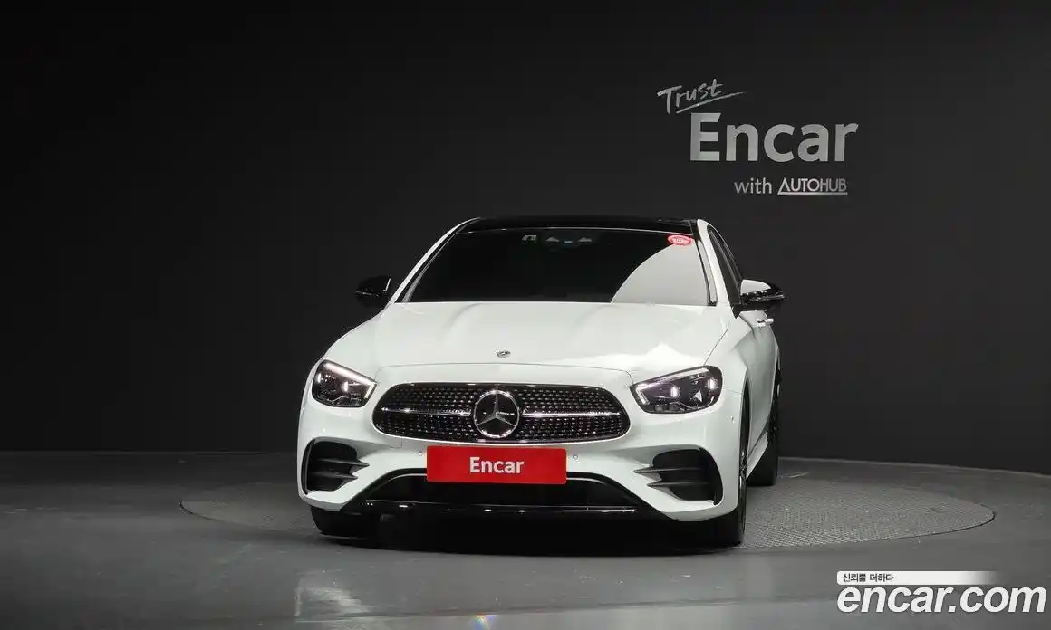 Mercedes-Benz E-Class 2023 2.0 Автомат в Москве № 176992, фото 16