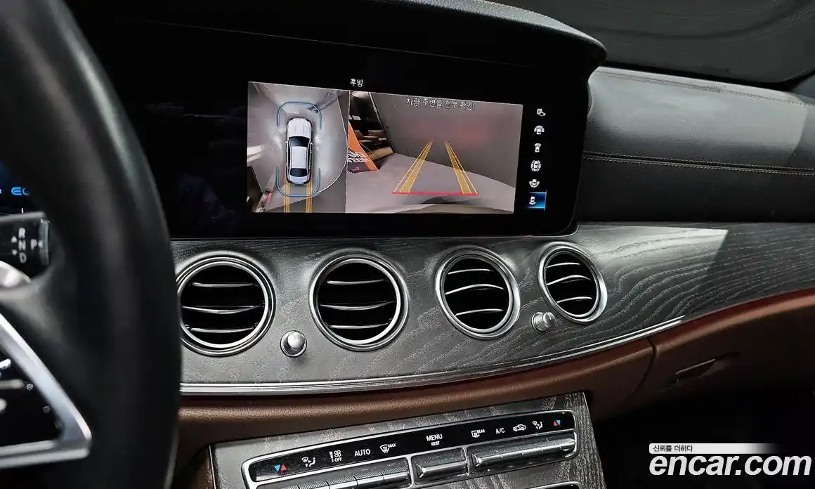 Mercedes-Benz E-Class 2023 2.0 Автомат в Москве № 178386, фото 13