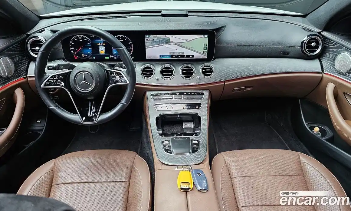 Mercedes-Benz E-Class 2023 2.0 Автомат в Москве № 178386, фото 4