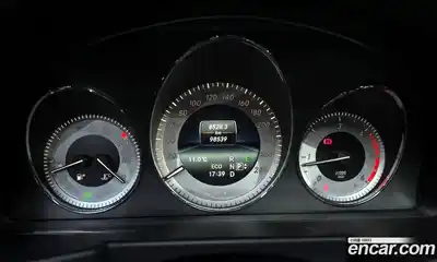 Mercedes-Benz GLK-Class 2015 2.1 Автомат в Москве № 180014, миниатюра 6