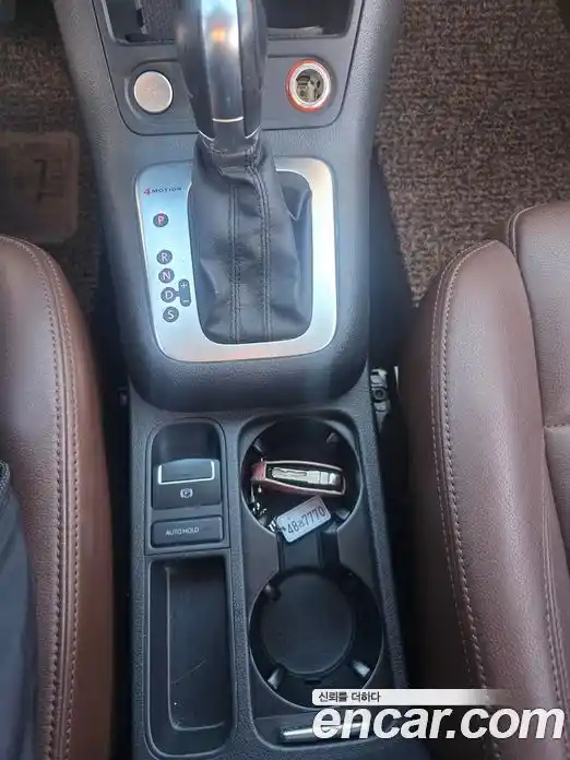 Volkswagen Tiguan 2015 2.0 Автомат в Москве № 182410, фото 19