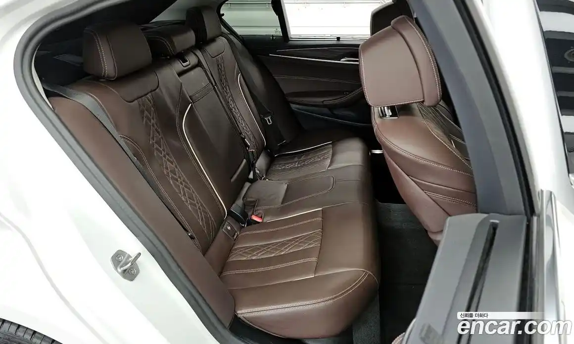 BMW 5-Series 2023 2.0 Автомат в Москве № 188220, фото 17