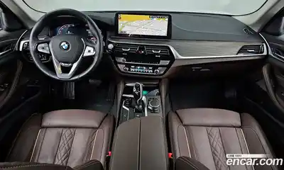 BMW 5-Series 2023 2.0 Автомат в Москве № 188220, миниатюра 2