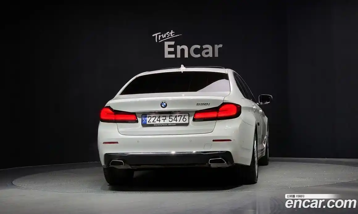 BMW 5-Series 2023 2.0 Автомат в Москве № 188220, фото 7