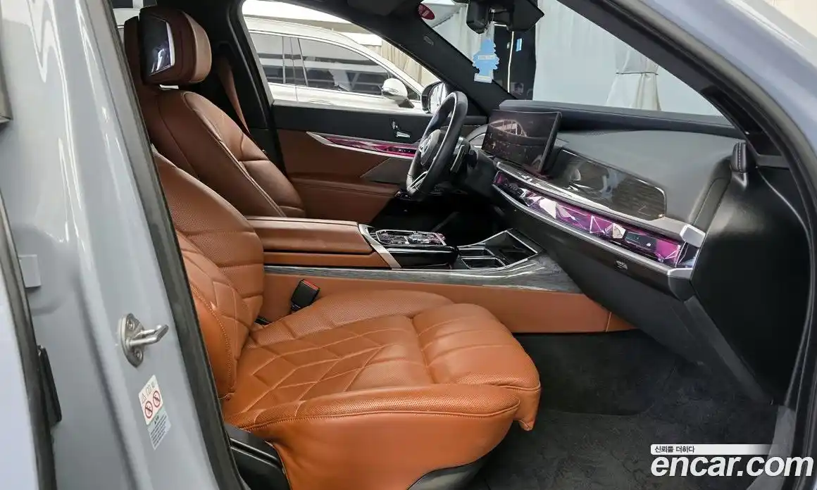 BMW 7-Series 2024 3.0 Автомат в Москве № 190672, фото 7