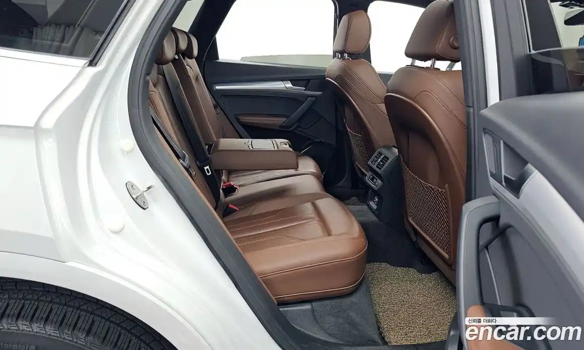 Audi Q5 2020 2.0 Автомат в Москве № 193814, фото 5