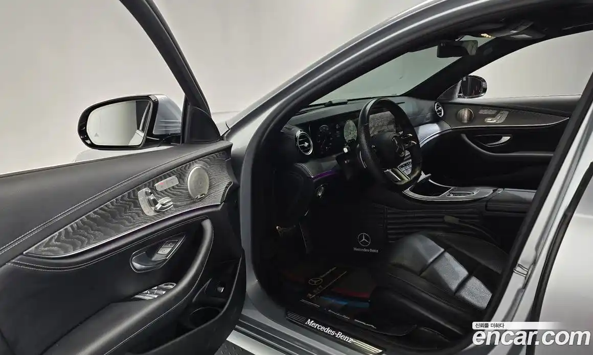 Mercedes-Benz E-Class 2022 2.0 Автомат в Москве № 194483, фото 18